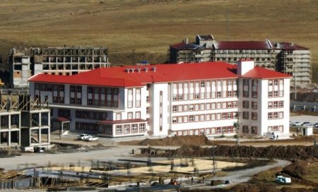 Rektör Açıkladı: Öğrencilerimizin Can Güvenliği Tehlike De