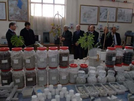 Rektör Baydar, Belediye Başkanlarına Üniversiteyi Gezdirdi