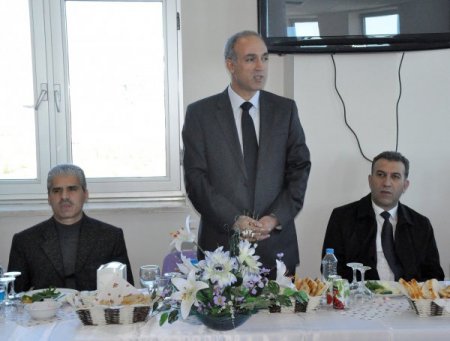 Rektör Baydaş: Öğrencilerin barınma sorununu işadamları çözebilir