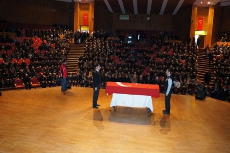 Rektör Budak için Atatürk Üniversitesi'nde tören düzenlendi