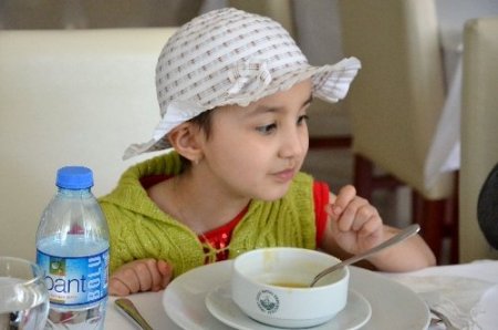 Rektör Coşkun, lösemili çocukları ağırladı