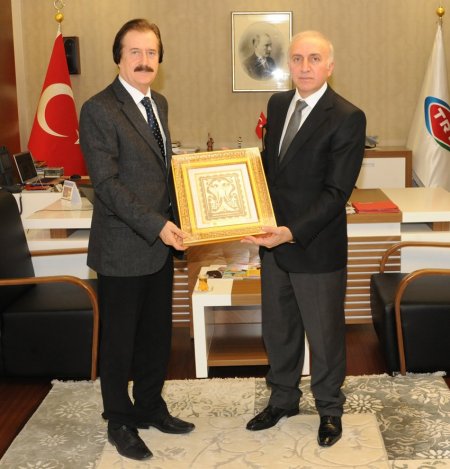 Rektör Kocacık, projeler için Başkent'te destek aradı