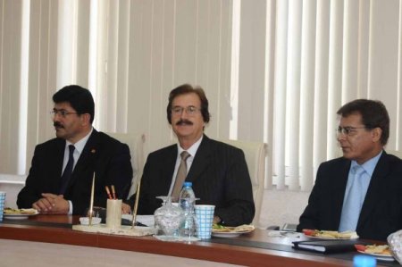 Rektör Kocacık: Cumhuriyet Üniversitesi'nin marka olması için çalışıyoruz