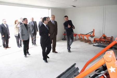 Rektör Uçar, Gedikhasanlı'daki araştırma ve uygulama alanını inceledi