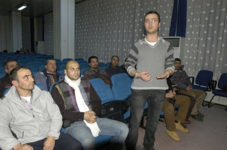 Rektörden özür dileyen işçiler yeniden işbaşı yaptı