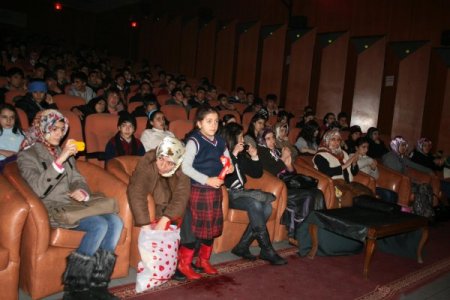 Rep Grubu Kurup, Ailelerine Konser Verdiler