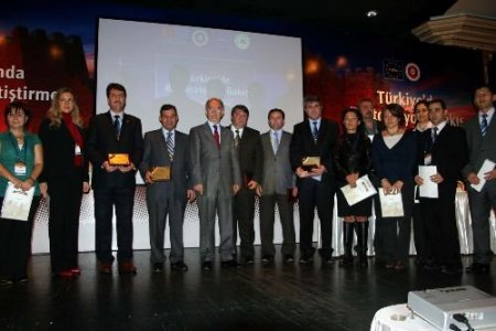 Restorasyon Kursiyerleri Eserleri İle Vali Harput'u Şaşırttı