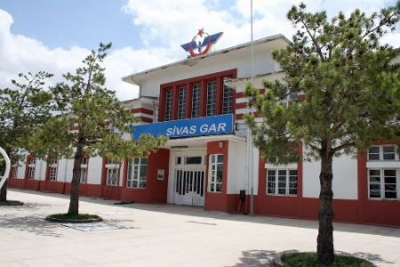 Restore Edilecek Sivas Gar Binası İçin Ödenek Bekleniyor