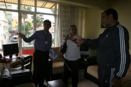 Reyhanlı'da hasar tespit çalışmaları sürüyor