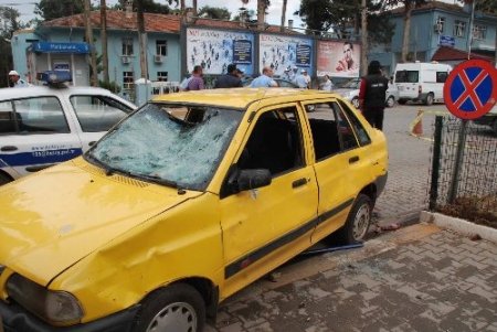 Reyhanlı'ya havadan ve karadan askeri birlikler sevk ediliyor