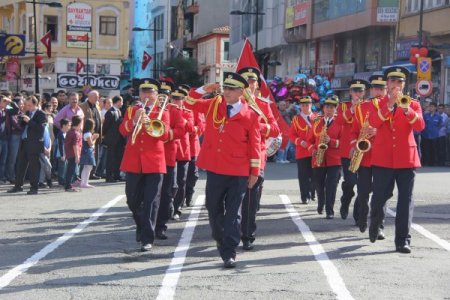 Rize’de 29 Ekim'e horonlu kutlama
