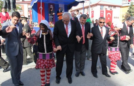 Rize’de 29 Ekim'e horonlu kutlama