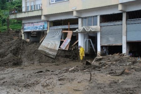 Rize'de Afetin Bilançosu Ortaya Çıkmaya Başladı