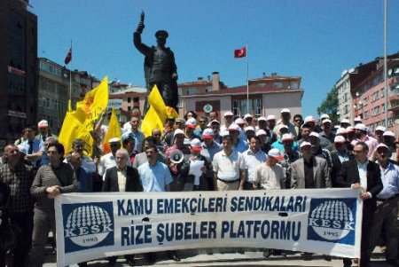 Rize'de Sendikalar Zonguldak'taki Maden Kazası İçin Eylem Yaptı