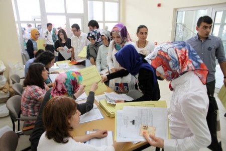 Rize'de üniversiteye 3 bin 323 öğrenci kayıt yaptırdı