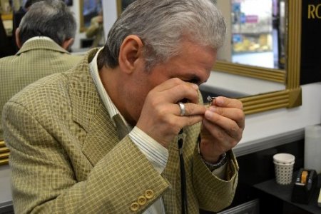 Rızvanoğlu: Altın hala en güvenilir liman