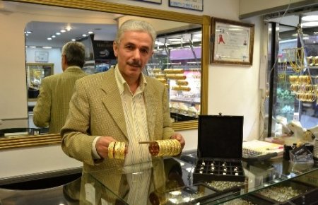 Rızvanoğlu: Altın hala en güvenilir liman