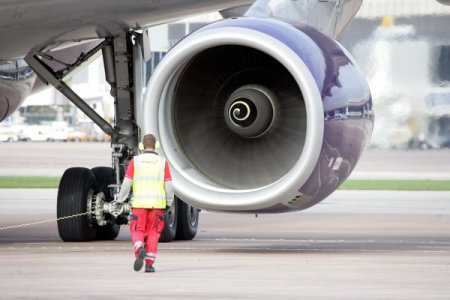 Rolls-royce, Çevreci En Güçlü Sivil Uçak Motorunu Geliştiriyor