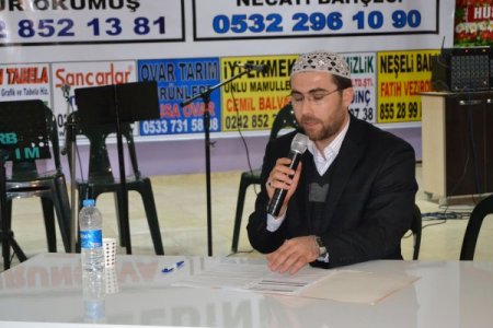 Roman vatandaşların okuduğu ilahiler büyük beğeni topladı