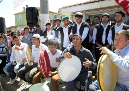 Romanlar Kutlu Doğum programı düzenledi