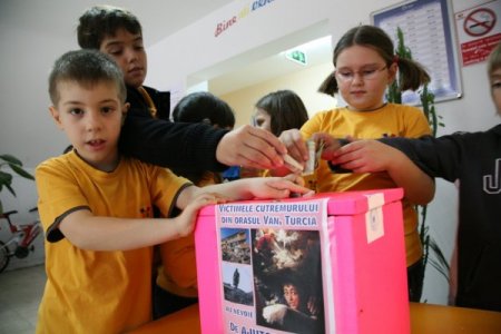 Romanya'dan Van'a Yardım Eli