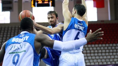 Royal Halı Gaziantep Büyükşehir Belediye: 81 - Türk Telekom: 69