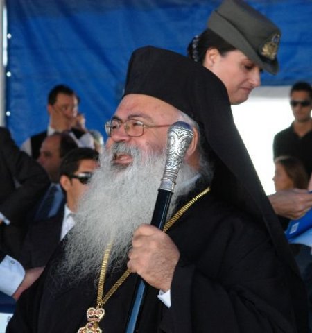 Rumlar Dini Liderlerine Hiç Güvenmiyor