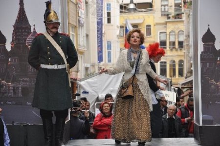 Rus edebiyatının kahramanları podyuma çıktı