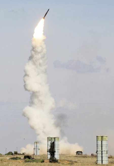 Rus Nato’su Tatbikat Yaptı, S-400’ler Ateşlendi