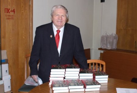 Rus tarihçi 'Azerbaycan gerçeğini' kaleme aldı(Özel)