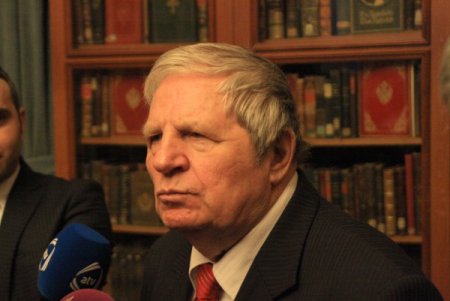 Rus tarihçi 'Azerbaycan gerçeğini' kaleme aldı(Özel)