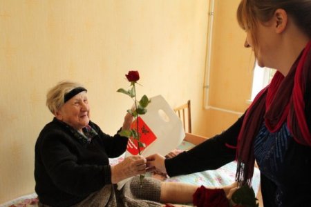 Rus-Türk Kültür Merkezinden yaşlılara konser