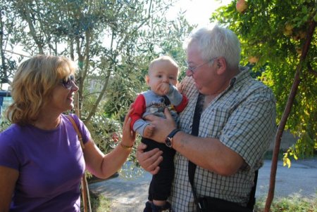 Ruslar, Türkiye'de ev almadan önce komşu almayı öğreniyor