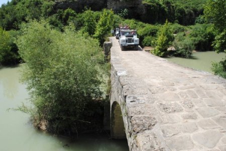 Ruslar Antalya'nın Doğal Güzelliklerini Jeep Safari Turlarıyla Görüyor