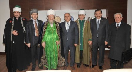 Rusya Din İşleri Başkanı Şeyhülislam Talgat Tacettin, Trabzon'da