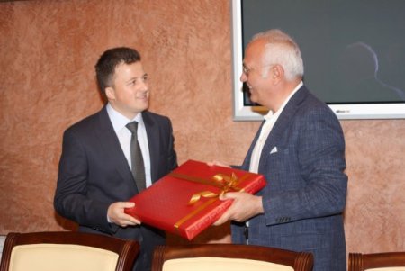 “rusya Pazarında Türk İş Dünyası Ezberini Bozmalı”