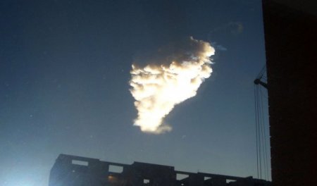 Rusya semalarında meteor yağdı; 400 kişi yaralandı