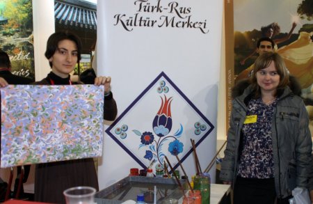 Rusya-Türkiye kültür ve turizm ilişkilerinde takım elbiseler çıkıyor