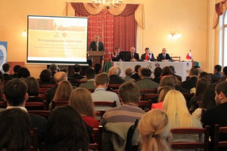 “Rusya-Türkiye stratejik işbirliği Suriye krizinden etkilenmez”