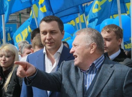 Rusya'da 1 Mayıs işçi bayramında sokaklar doldu