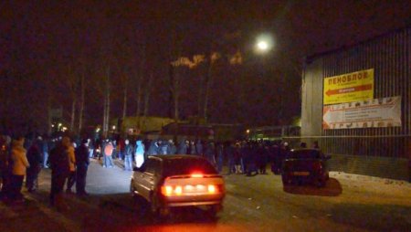 Rusya’da cezaevinde isyan, mahkum yakınları hapishane önünde toplandı