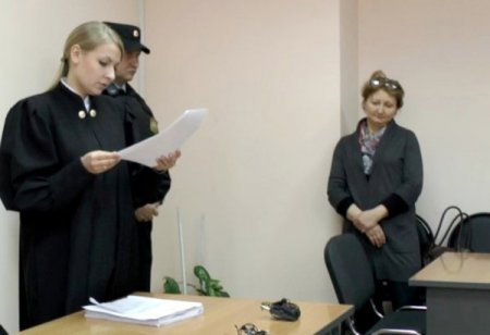 Rusya’da çocuk döven bakıcıya 3 bin dolar ceza