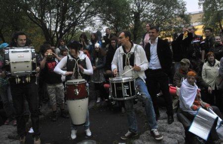 Rusya’da Muhalefet Sokakta Sabahlıyor