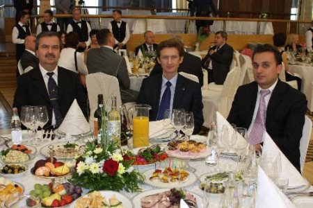 Rusya'dan Thy'ye 'altın At Arabası' Ödülü