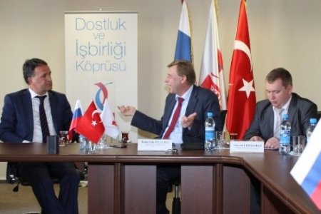 Rusya’dan Türk iş adamlarına bölgelere yatırım çağrısı