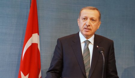 Rutte: Hollanda'da yeterince Müslüman koruyucu aile yoksa biz ne yapalım?