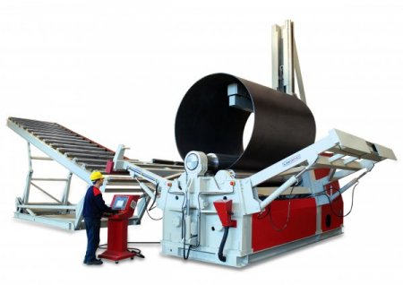 Rüzgar Türbinlerini, Yerli Makine Büküyor