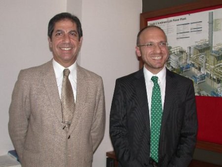 Rüzgarda Kule Açığını Gördü, 30 Milyon Dolarlık Yatırım Kararı Aldı