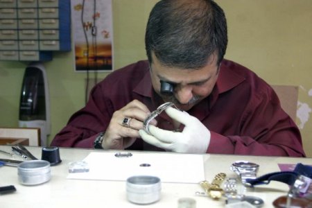 Saat Teknolojisi Mekaniğe Döndü, Tamircinin Yüzü Güldü