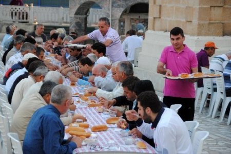 Sabah namazı buluşmalarıyla toplumsal birliktelik pekiştiriyor